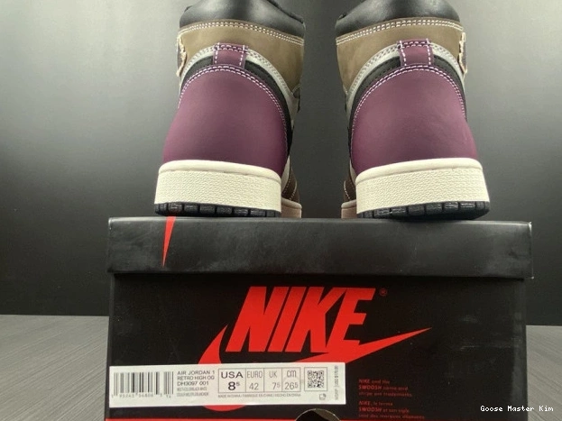 OG Hand High 1 Air Crafted Jordan DH3097-001 0530